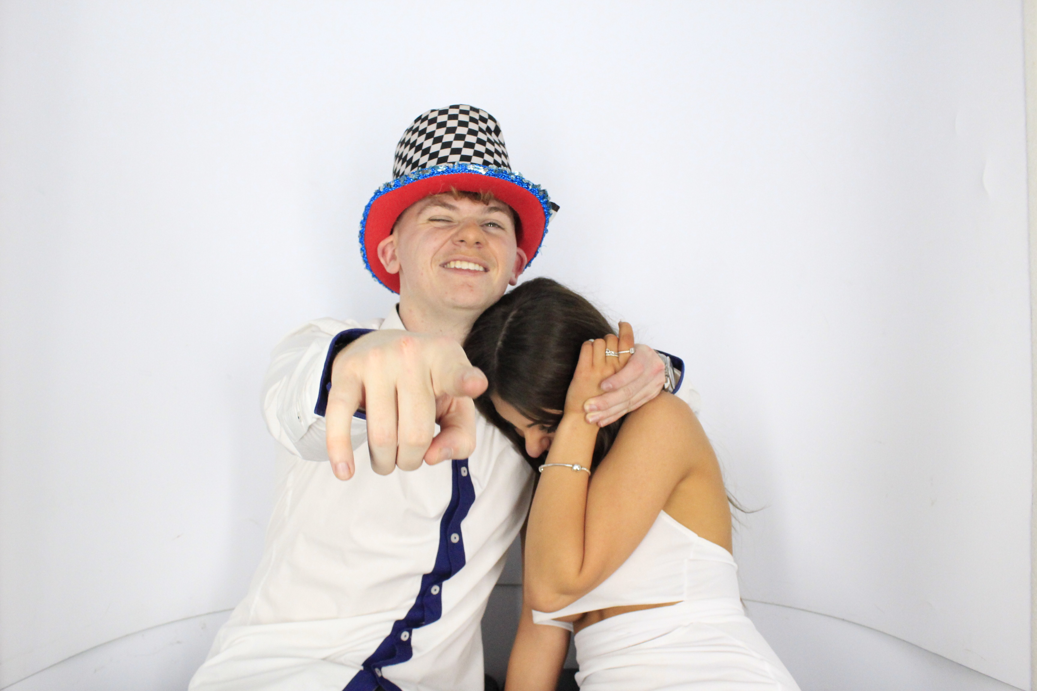 Issy & Alice's 18th Birthday Party | View more photos from the event at gallery.myphotoboothexperience.co.uk/u/MyPhotoBoothExperienceLtd/Issy-Alices-18th-Birthday-Party